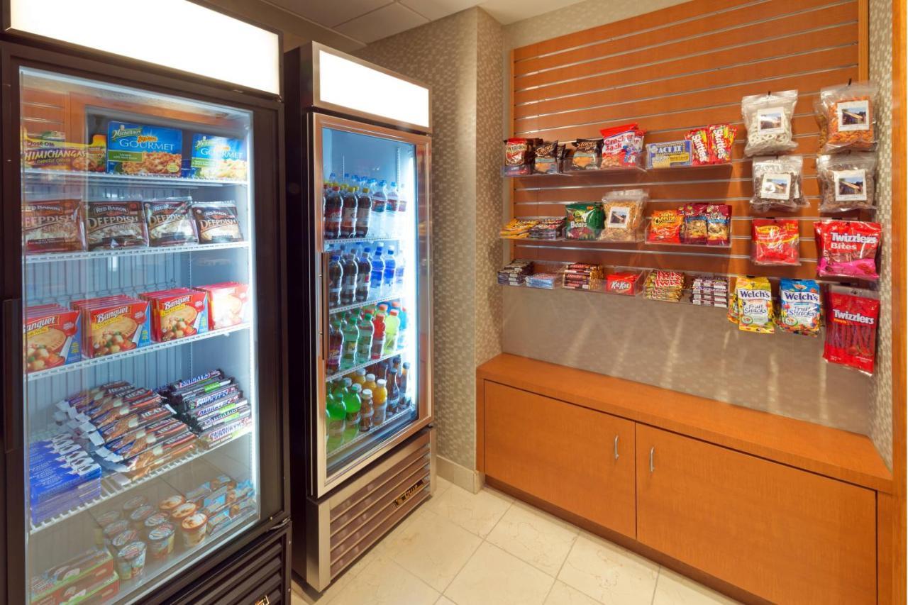 Springhill Suites Boulder Лонгмънт Екстериор снимка