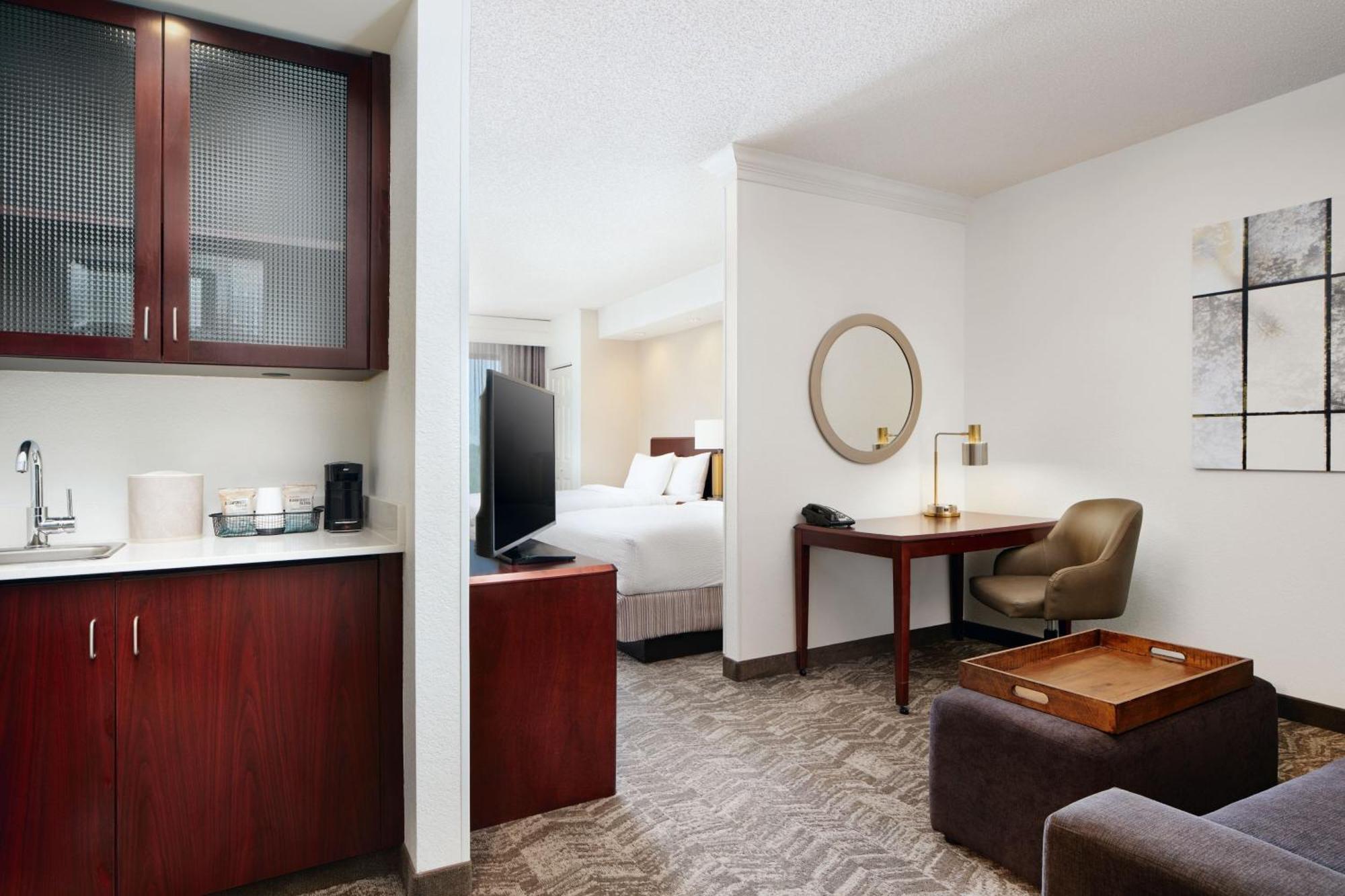Springhill Suites Boulder Лонгмънт Екстериор снимка