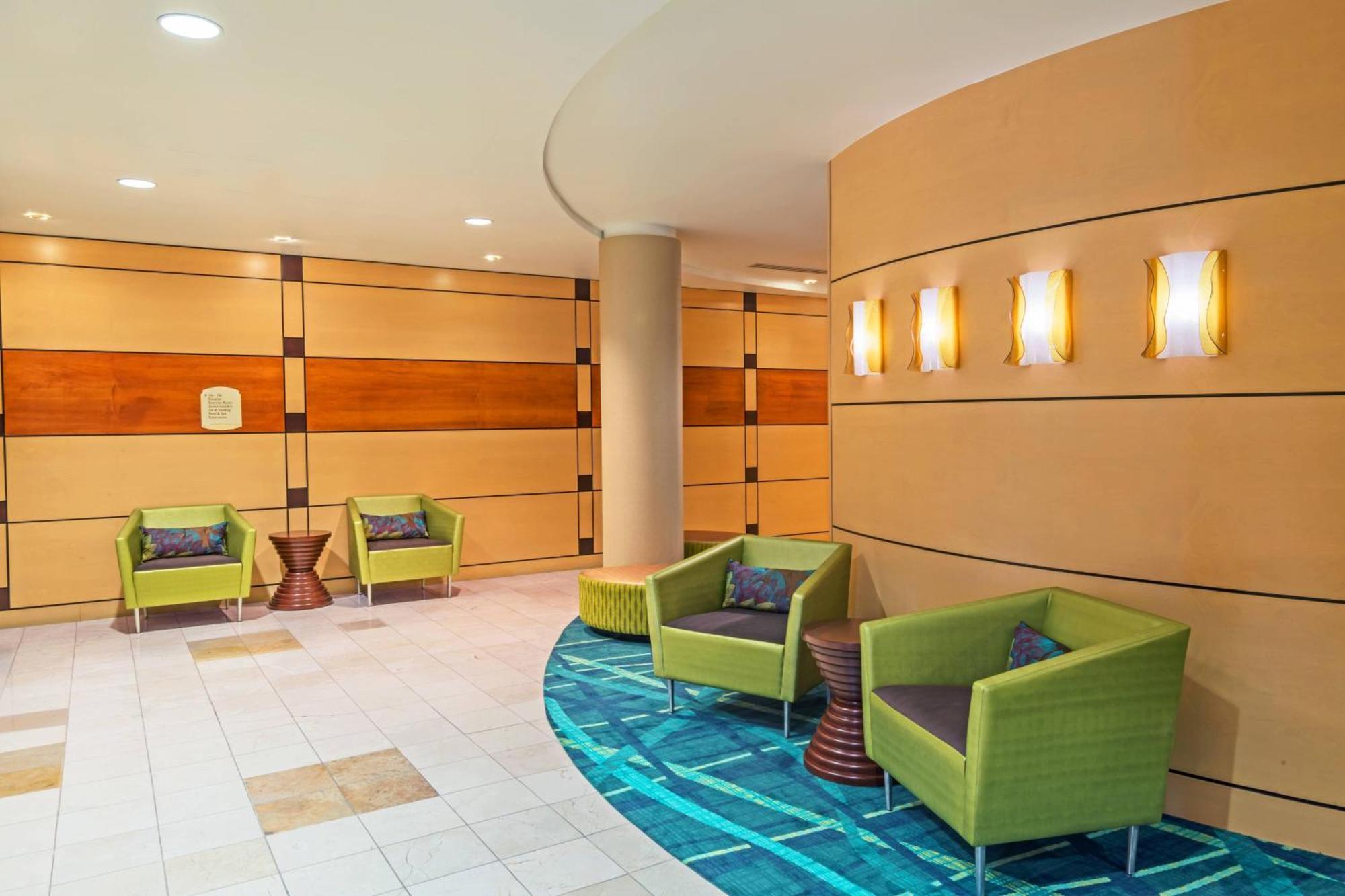 Springhill Suites Boulder Лонгмънт Екстериор снимка